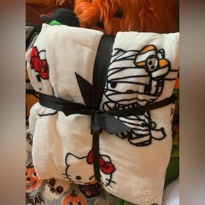 Hello Kitty Halloween Twin Plush Blanket